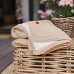 BabyOno babatakaró pamut/sherpa kötött 75x100cm bézs 1659/02