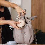 BabyOno cumitartó tok 2 cuminak szilikon cipzárral bézs 1569/03