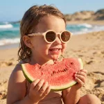 Olivio & Co polarizált napszemüveg 18-36 hó - Desert sand